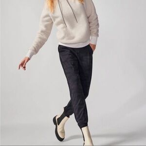 Athleta fleeced lined joggers